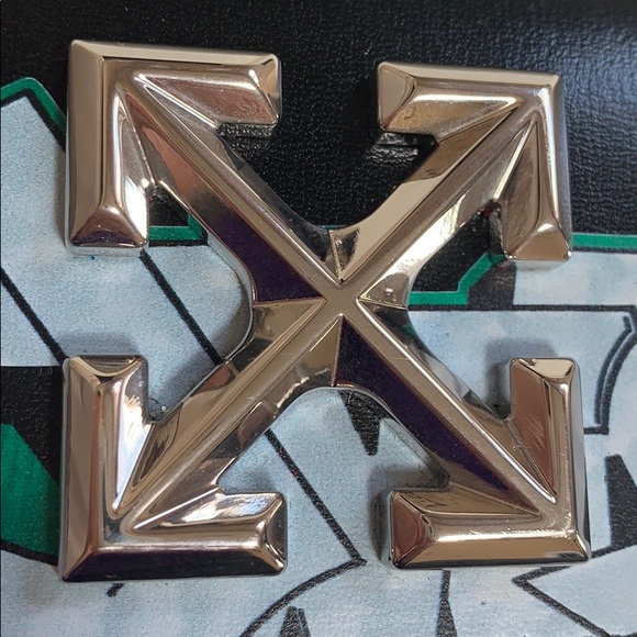 Off-White Jitney 0.7 Crossbody Belt Bag Black - Picture 11 of 13